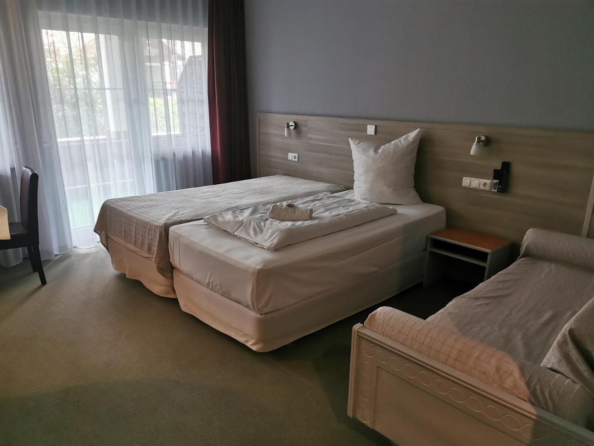 Hotel Brunnenhof Wilgartswiesen Exteriör bild