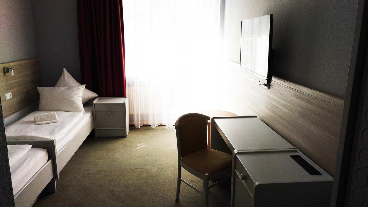 Hotel Brunnenhof Wilgartswiesen Exteriör bild